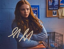 2018 Topps Stranger Things Season 1 Trading Cards 16