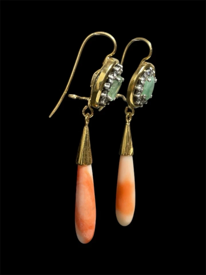 Orecchini Pendenti In Corallo - Immagine 2 di 4