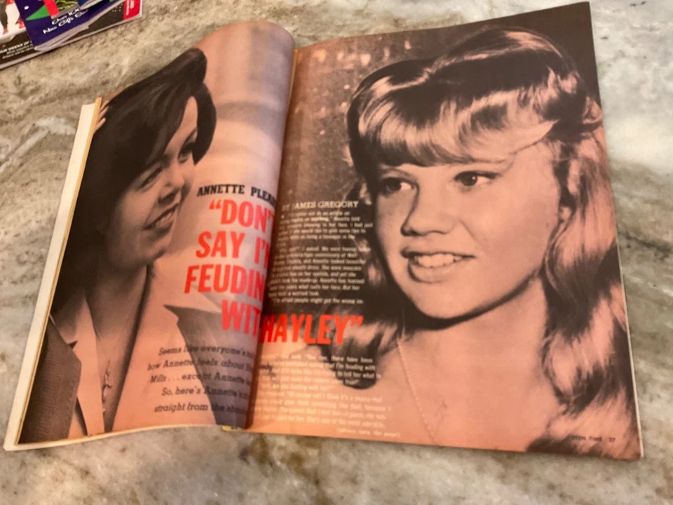1962 TEENS TIME Magazine Haley Mills, Patty Duke, Connie Francis, Sandra Dee - Image 4 of 4