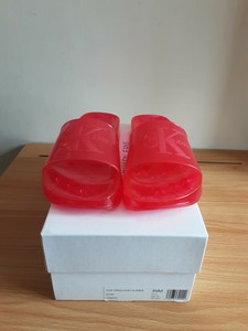 calvin klein sliders size 6