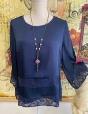H by Halston Scoop-Neck 3/4-Sleeve Blouse Lace Details Navy Blue 4 New Top Shirt