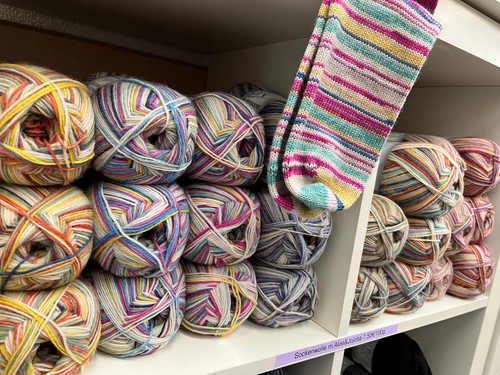 ONline Supersocke 4-fach CANYON-COLOR, Schurwolle/PA, 100g ca. 420m  Sockenwolle - Bild 1 von 29