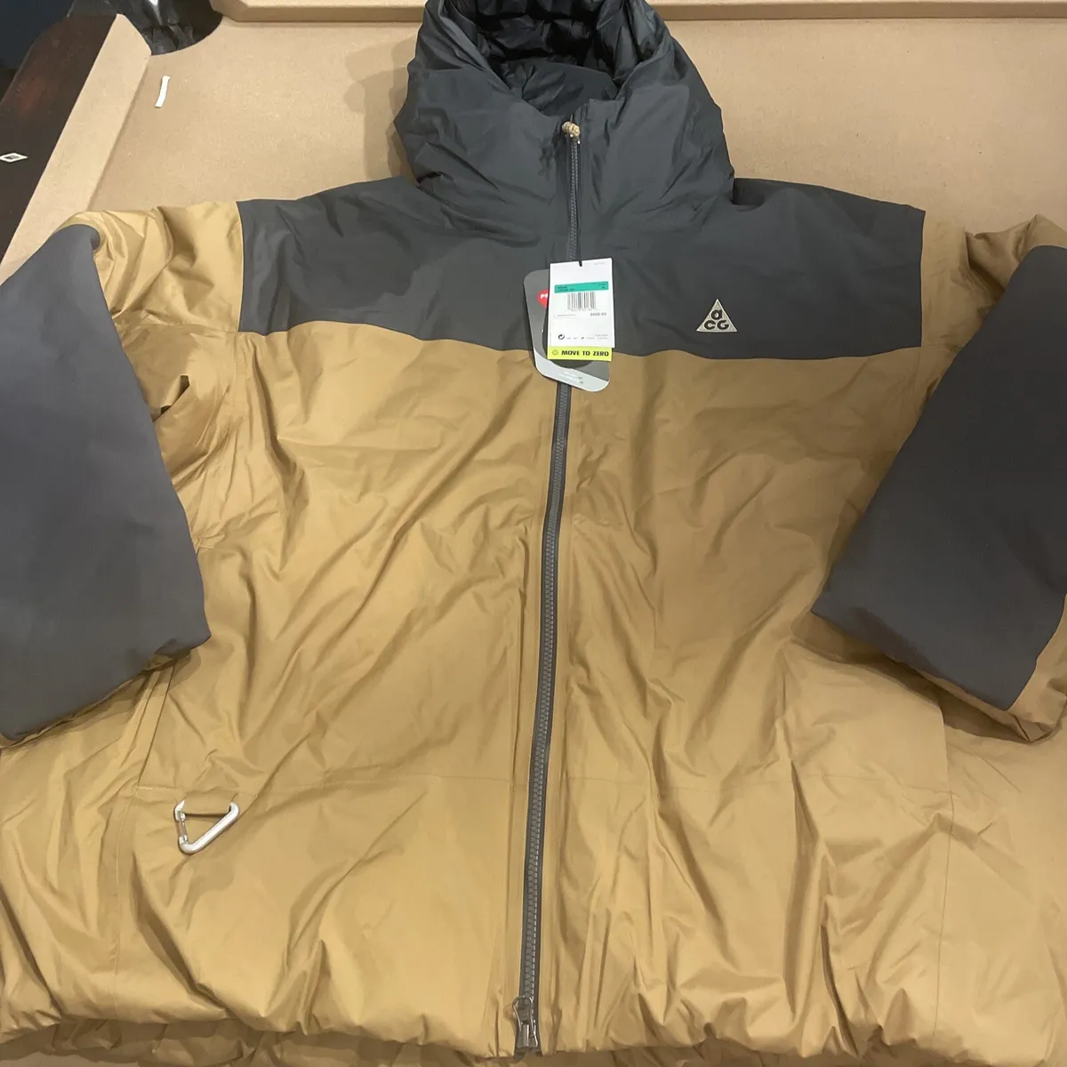 Men's Nike ACG 4th Horseman Waterproof Puffer Jacket -Size XL -CV0638 060  -$600