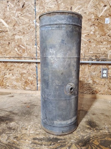 1913 - 1920 Ford Model T Gas Tank - Picture 6 of 17