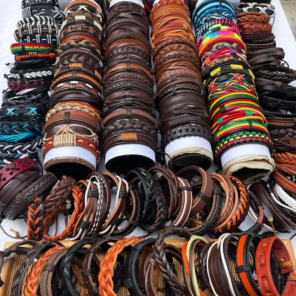 30PCS/Lot Bulk Random Men's Women Leather Bracelets Couple Bracelet Men  Jewelry