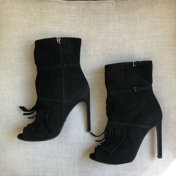 Botas de tornozelo Gucci Becky camurça preta biqueira aberta franja couro 36,5 EUA 6,5 - Imagem 4 de 4