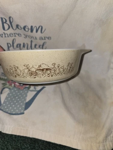 VTG Pyrex Forest Fancies Mushrooms Casserole Dishes  NO LIDS