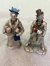 Hudson Pewter Villagers 2pc #4205 & #5244 Mr  & Mrs Bosworth Carrying Gifts~EUC