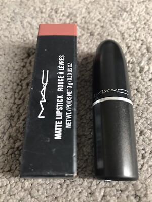 Brandneu MAC Powder Kiss Lippenstift - Impulsive 312