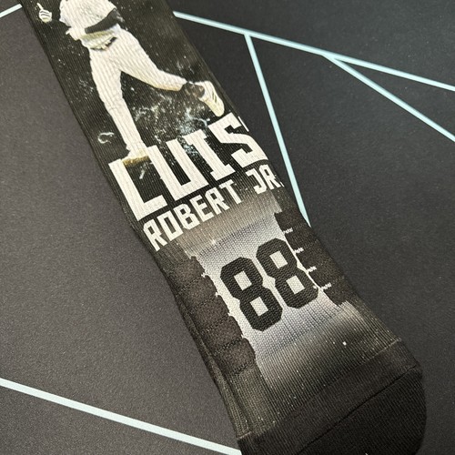 Chicago White Sox Luis Robert Jr. #88 Strideline Socks Size M/L MLB Baseball NEW - Imagen 3 de 5