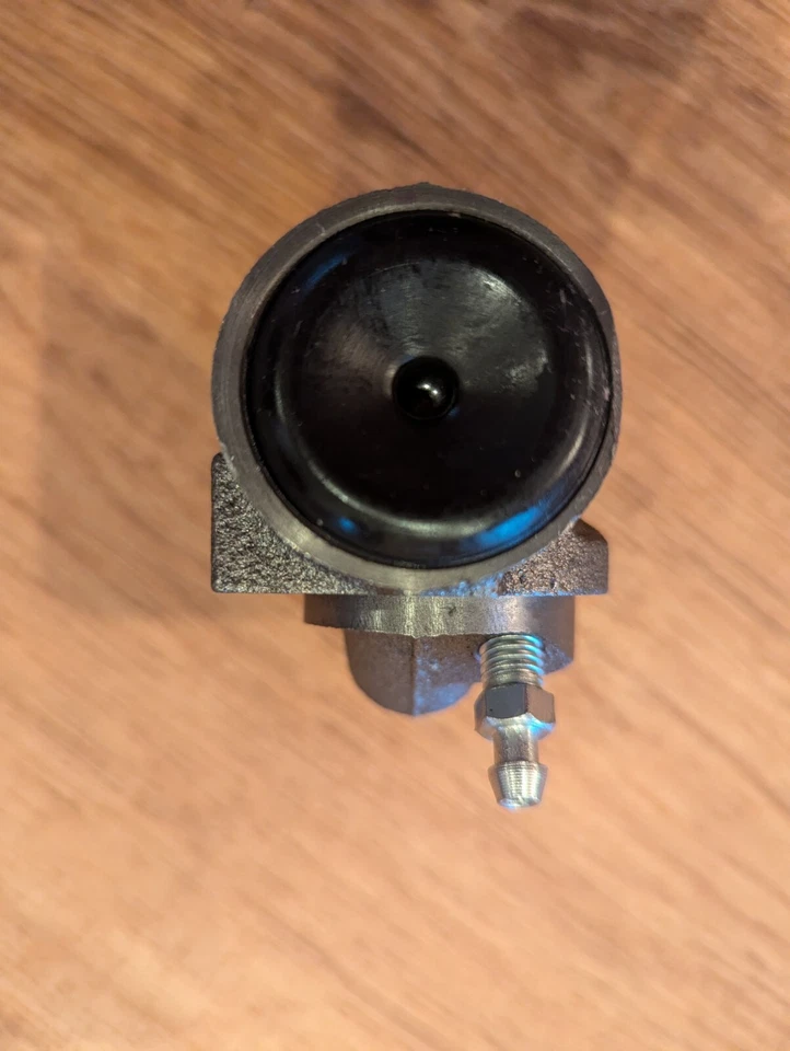 滚筒制动轮气缸 Dorman W45996 — 第 2/4 张图片