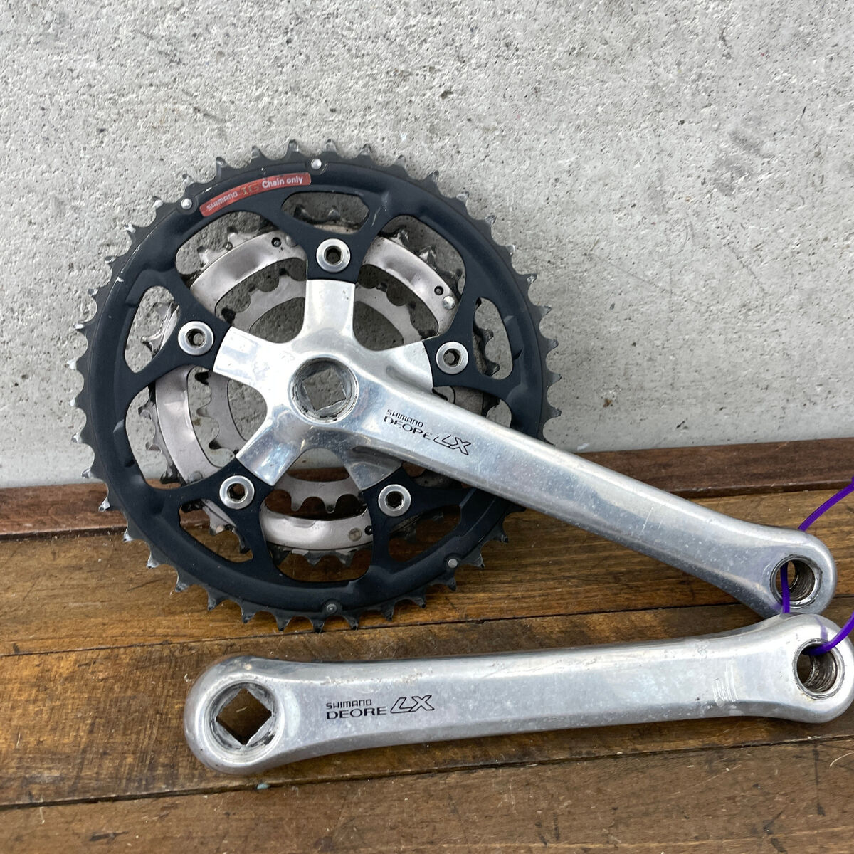 s-l1200.jpg s-l1200.jpg