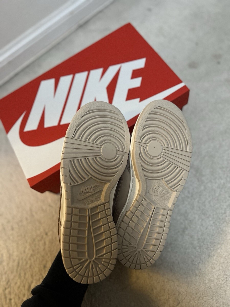 NEW Nike Dunk Low SE Sand Drift Women's Size 5.5W/4M FD0873