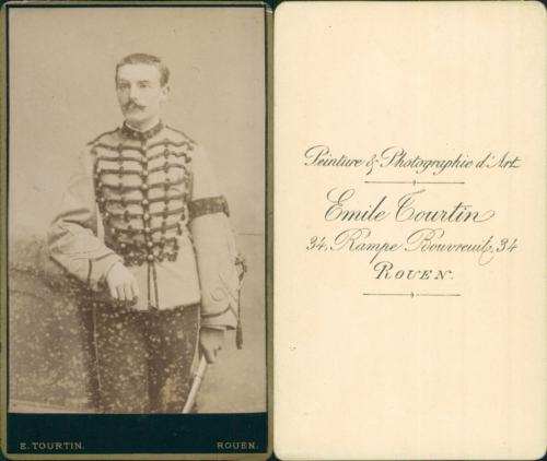 Tourtin, Rouen, Militaire en uniforme clair à brandebourgs, circa 1880 CDV vinta - Bild 1 von 1