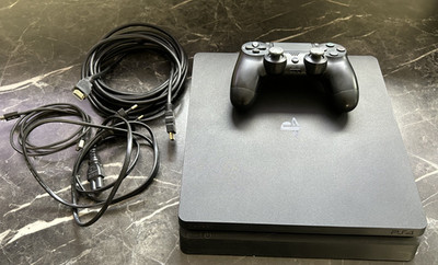 Sony PlayStation 4 Slim 1TB Spielkonsole - Schwarz