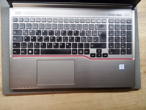 Fujitsu LifeBook E756 Intel Core i5-6200U / 15,6 Zoll - Afbeelding 4 van 15