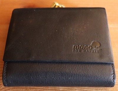 Leder-Geldbörse, Mano, schwarz, Klippvers, Druckknopf, ca. 10 x 10 cm, Neu (127)