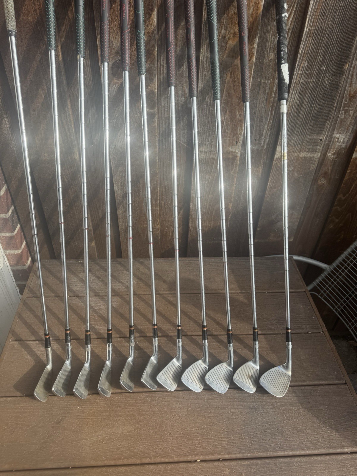 Wilson Staff Iron Set 1973-1974 Stiff  Iron 1-SW 2-9 Matching Numbers