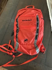 Mammut Backpack Sport Group AG Birren 5 CH-5703 Seon Chalk Bag Orange