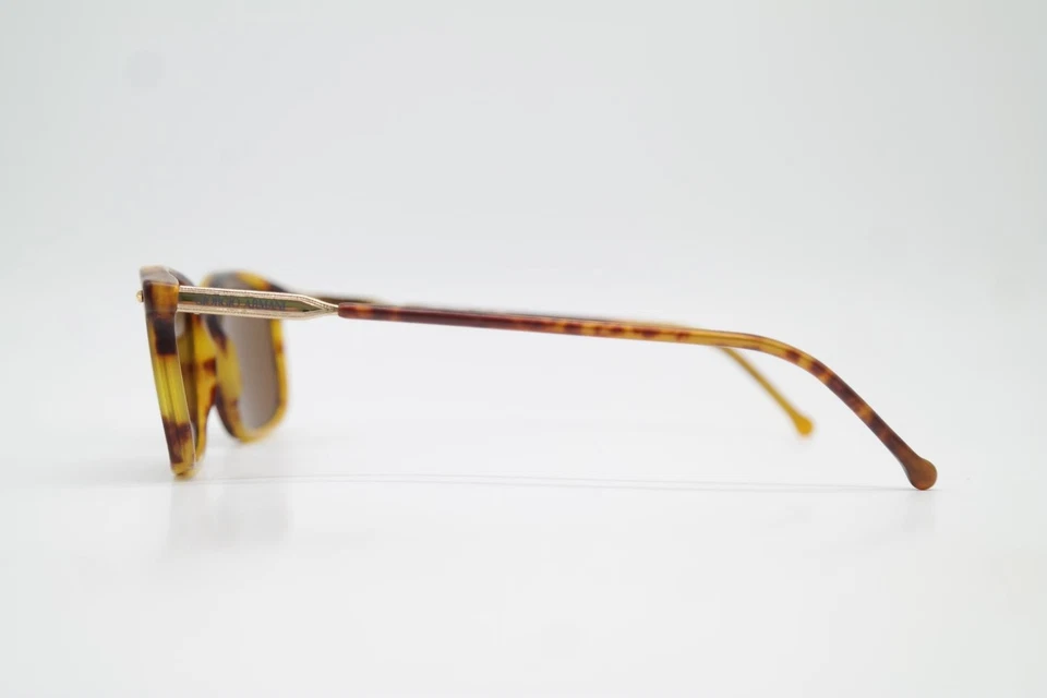 Gafas de sol vintage Armani 332 064-S marrón dorado ovaladas Foto 2 de 4