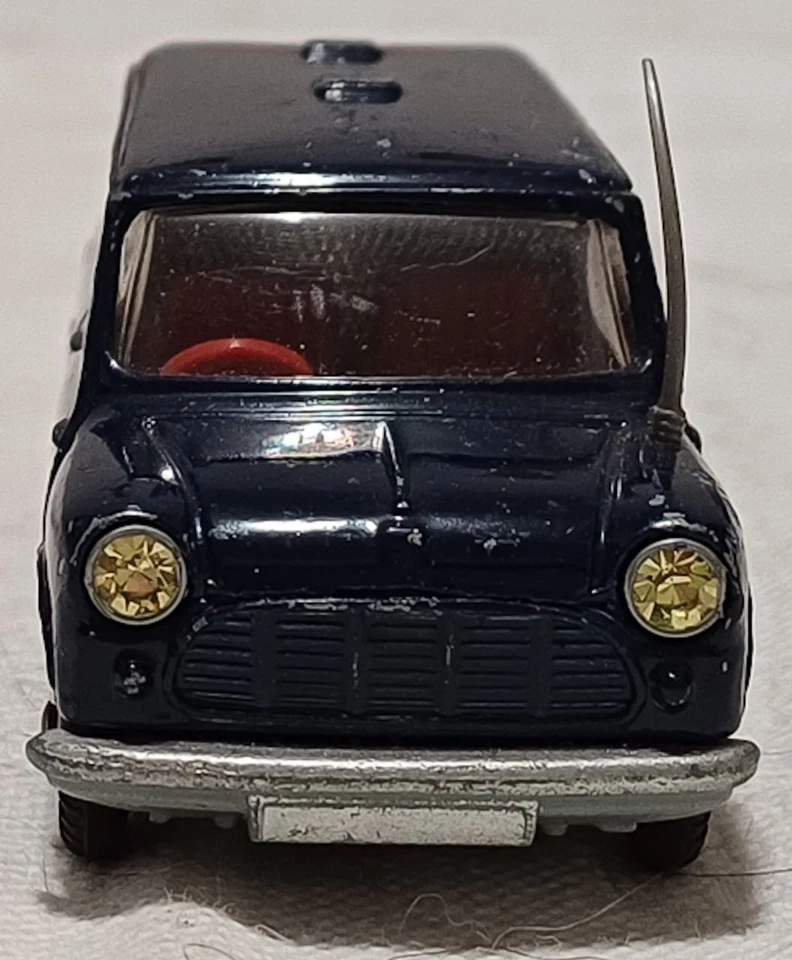 Corgi Austin Mini Van, condizioni ottime - Immagine 3 di 4