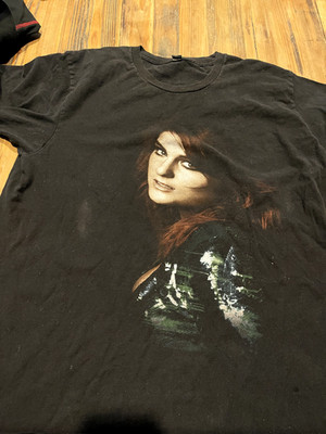 Meghan Trainor Untouchable Tour T shirt size Large