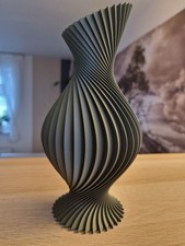 Exklusive Design-Vase: Dynamische Spiral-Optik in Anthrazit-Grau