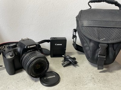 Canon EOS 1000D Kamera + 18-55mm II Objektiv