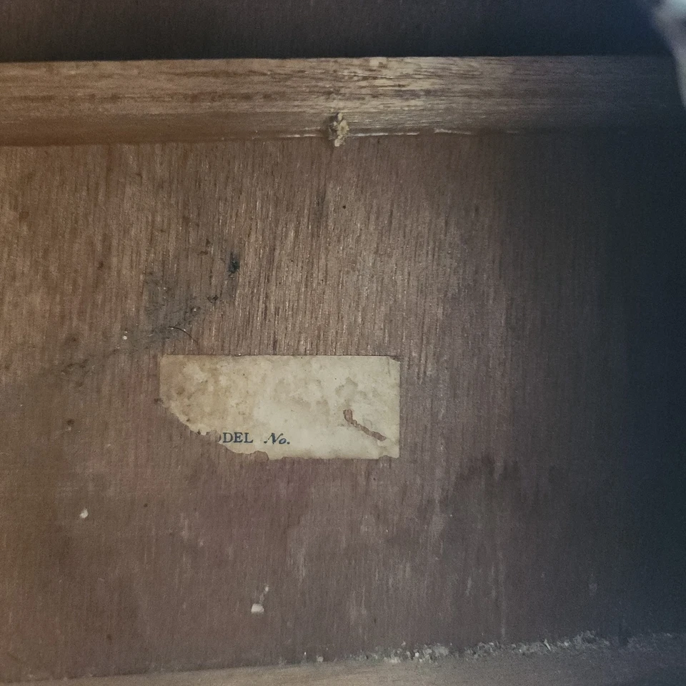 Vintage KAY ACOUSTIC 6 STRING GUITAR NEEDS WORK - Image 4 of 4