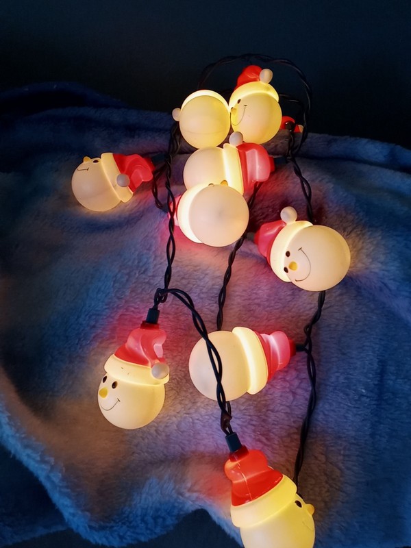 Vintage String Of 10 Snowman Had Light Up Electric Lights