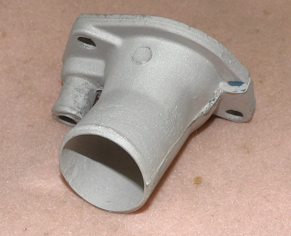 Ford Mustang Shelby 1965 1966 1967 original 289 Hipo salida de agua termostato carcasa Foto 4 de 4