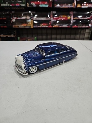 2004 First Gear 1:25 1949 Mercury CarQuest Die Cast Torch Run