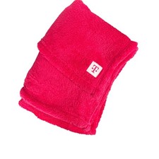T-Mobile Tuesdays Magenta Throw Blanket December 9th Drop Brand New Unused