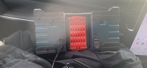Radios Profesionales Bosch GML SoundBoxx - Incluye Batería Compacta 18v - Imagen 2 de 3