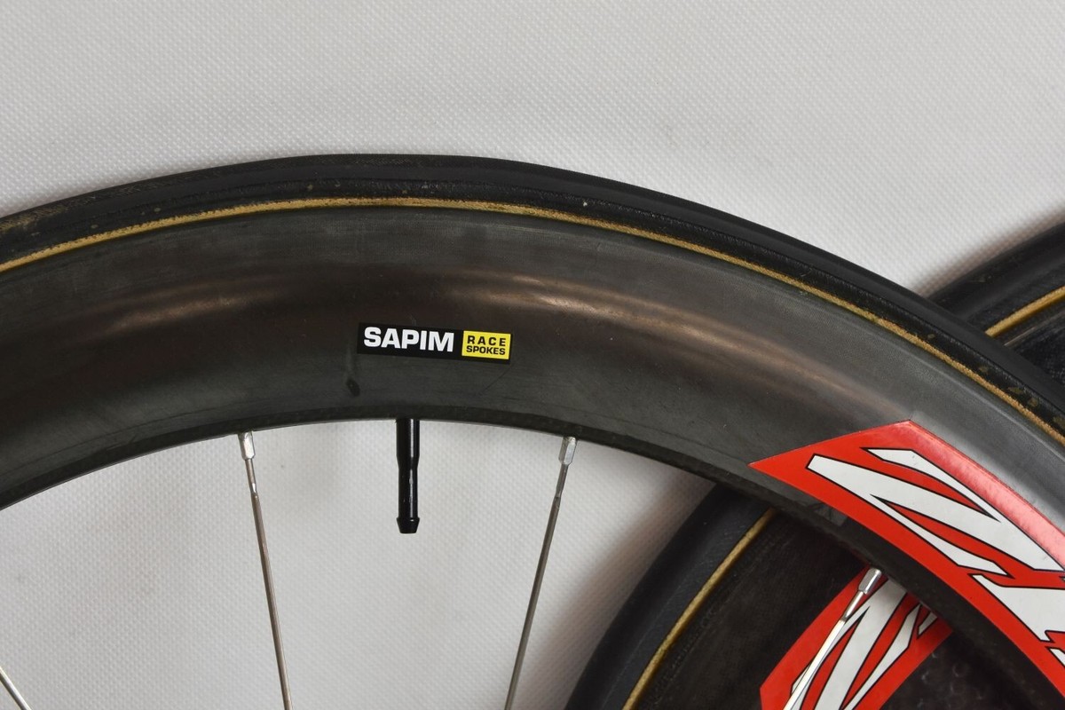 ZIPP 909 tubular carbon disc wheelset !! 26' 571mm/650c ZIPP 909 tubular carbon disc wheelset !! 26' 571mm/650c