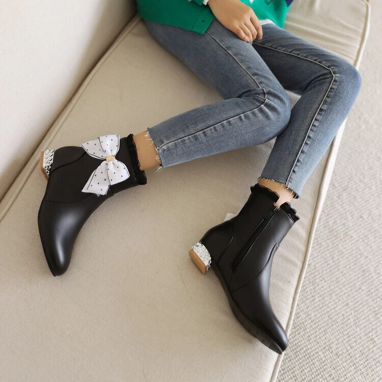 Boots for young best sale women