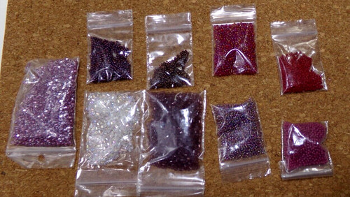 SIZE 11/0    CRAFT SEED BEADS   95  g    3.4  OZ   LOT  CA49   bon88craft bz8cr