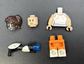 LEGO&reg; Chell Minifigure with portal gun - 71203 Dimensions - Portal 2  - Genuine