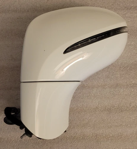 2017-20 Genuine Buick Envision LT Front Door Mirror W/Turn Signal OEM  84144768