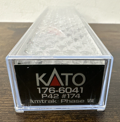 KATO N Scale #176-6041 GE P42 Diesel Loco - Amtrak #174 Phase VII