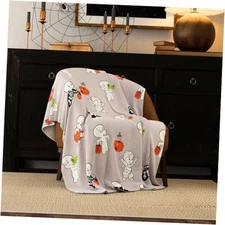  Collectibles The Friendly Ghost Halloween Throw Blanket, 50 in x 70 in Casper