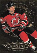 1995 Fleer Hockey Ultra Scott Stevens Gold Medallion #92 New Jersey Devils