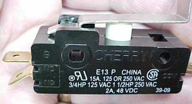 Lot 2 Cherry E13-34HD 15A 125/250 VAC 48VDC Garage Door Lever