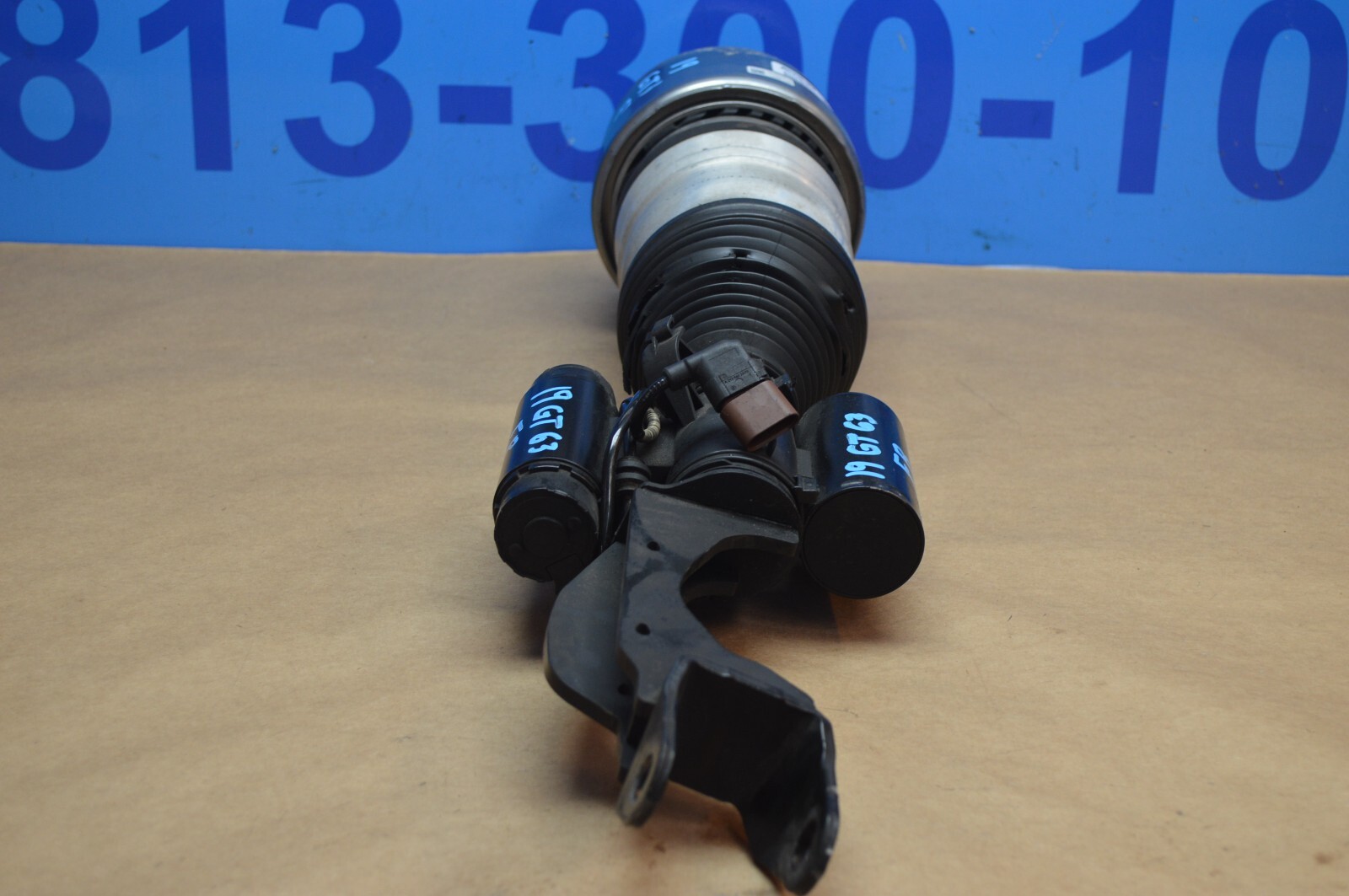 2019 X290 MERCEDES BENZ GT63 AMG FRONT PASSENGER SIDE SHOCK  