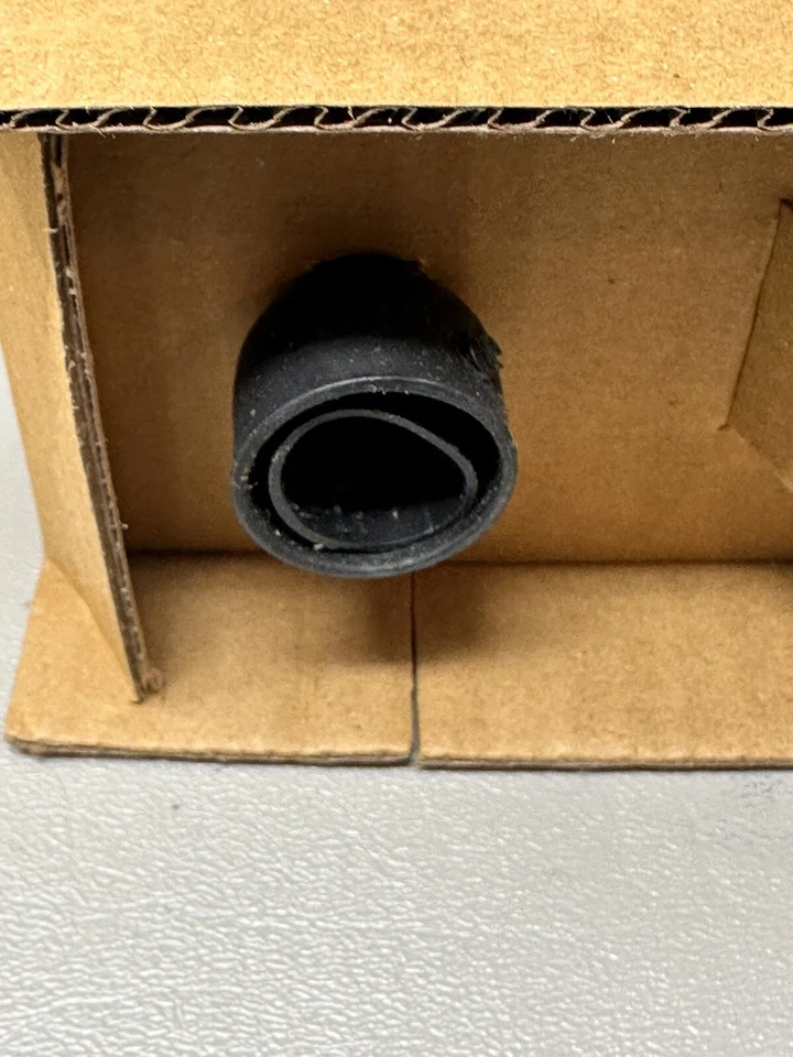 Pacote com 2 acabamentos de haste redonda cortina globo de vidro transparente Ikea Heligt 102.194.18 - Imagem 4 de 4