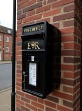 Cast Iron Post Office Red Letter Box ER Reproduction Royal mail Black