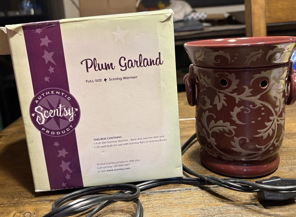 退役香味蜡加热器 PLUM GARLAND 全尺寸富勃艮第房间和蜡熔体 — 第 2/4 张图片