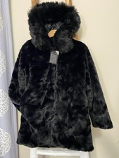 FASHIONABLE Black Faux Fur Winter Jacket W/ Hood Women's XS-S