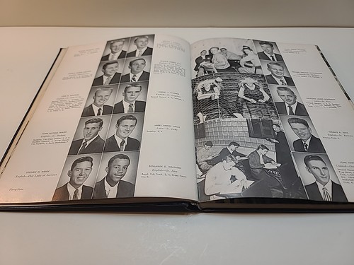 Annuario Delfino 1954 Università St. Louis Liceo Ragazzi Accademia - Foto 7 di 19