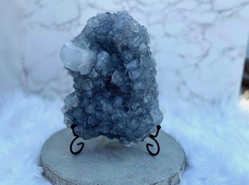 Apofillite e Stilbite su Calcedonio Blu Scintillante, Minerali Zeolite Misti - Foto 3 di 11